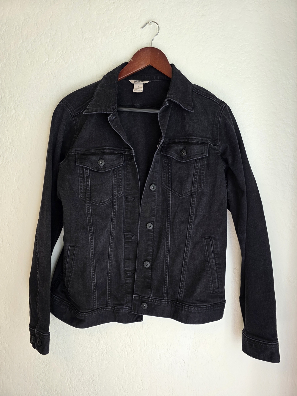 NWOT Duluth Washed Black Denim Jacket - Women